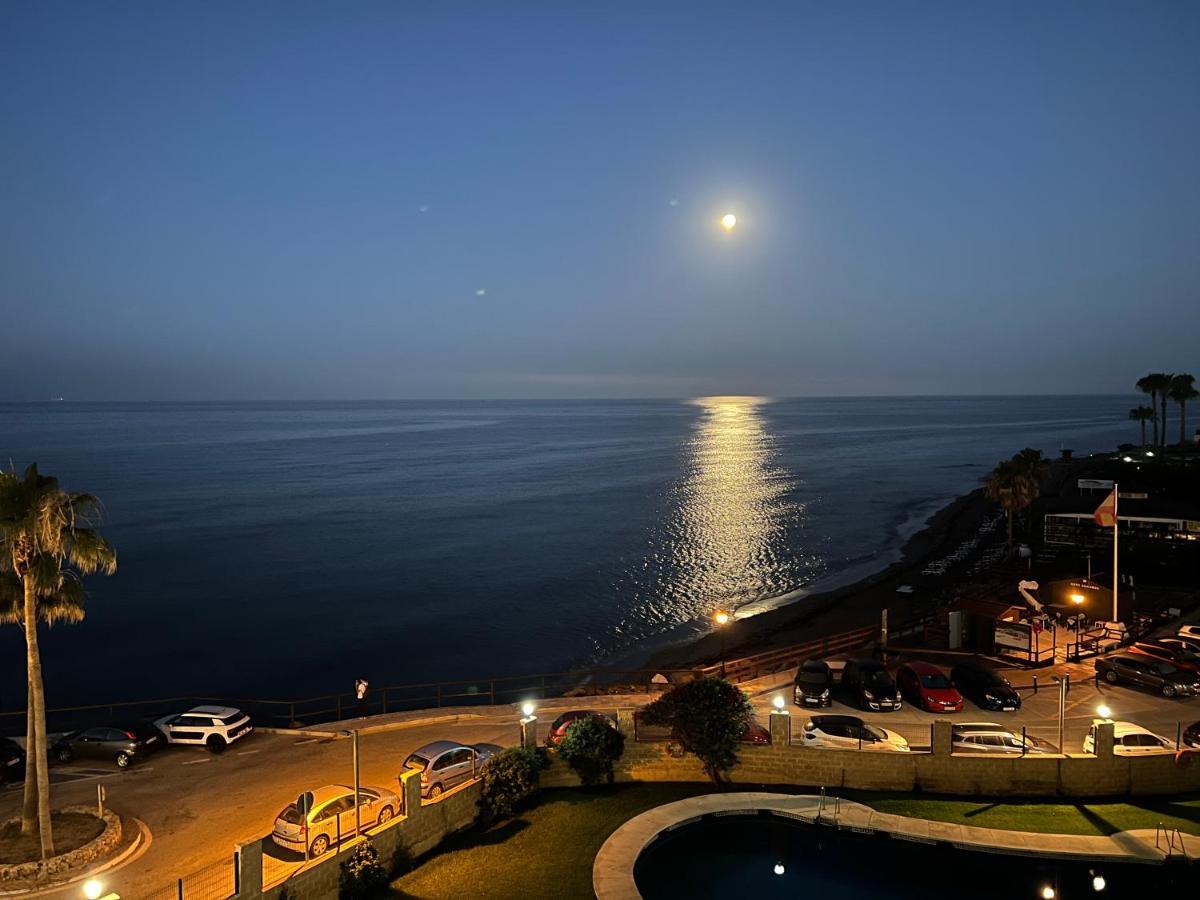Ferienwohnung Ribera Playa Alhamar Sitio de Calahonda Exterior foto